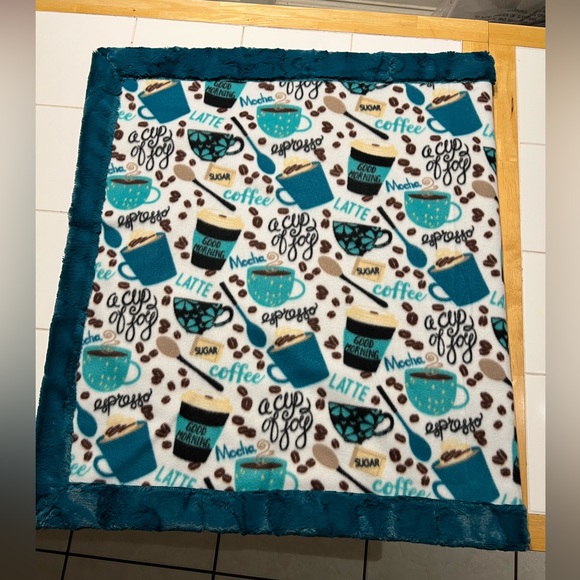 Handmade Minky Mallard Cuddle Hide & Fleece Latte Snuggle Blanket - Picture 1 of 5